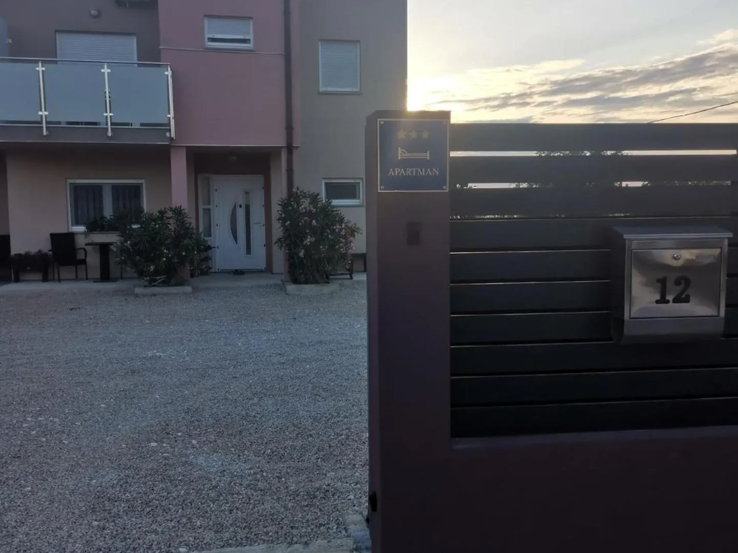 Apartments Amfora Valbandon
